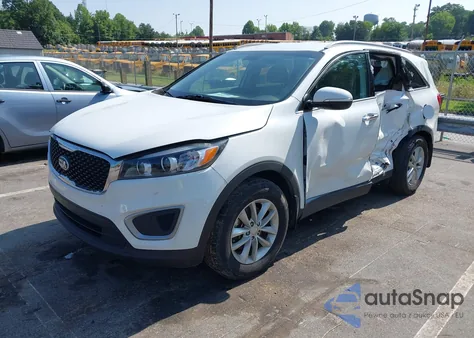 2018 Kia Sorento 2.4L Lx из США, поврежденный, VIN 5XYPG4A30JG376946